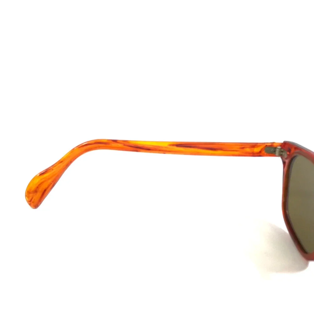 Vintage Sunglasses Clear Reddish Brown Frames with Brown Glass Lenses 45-20-128